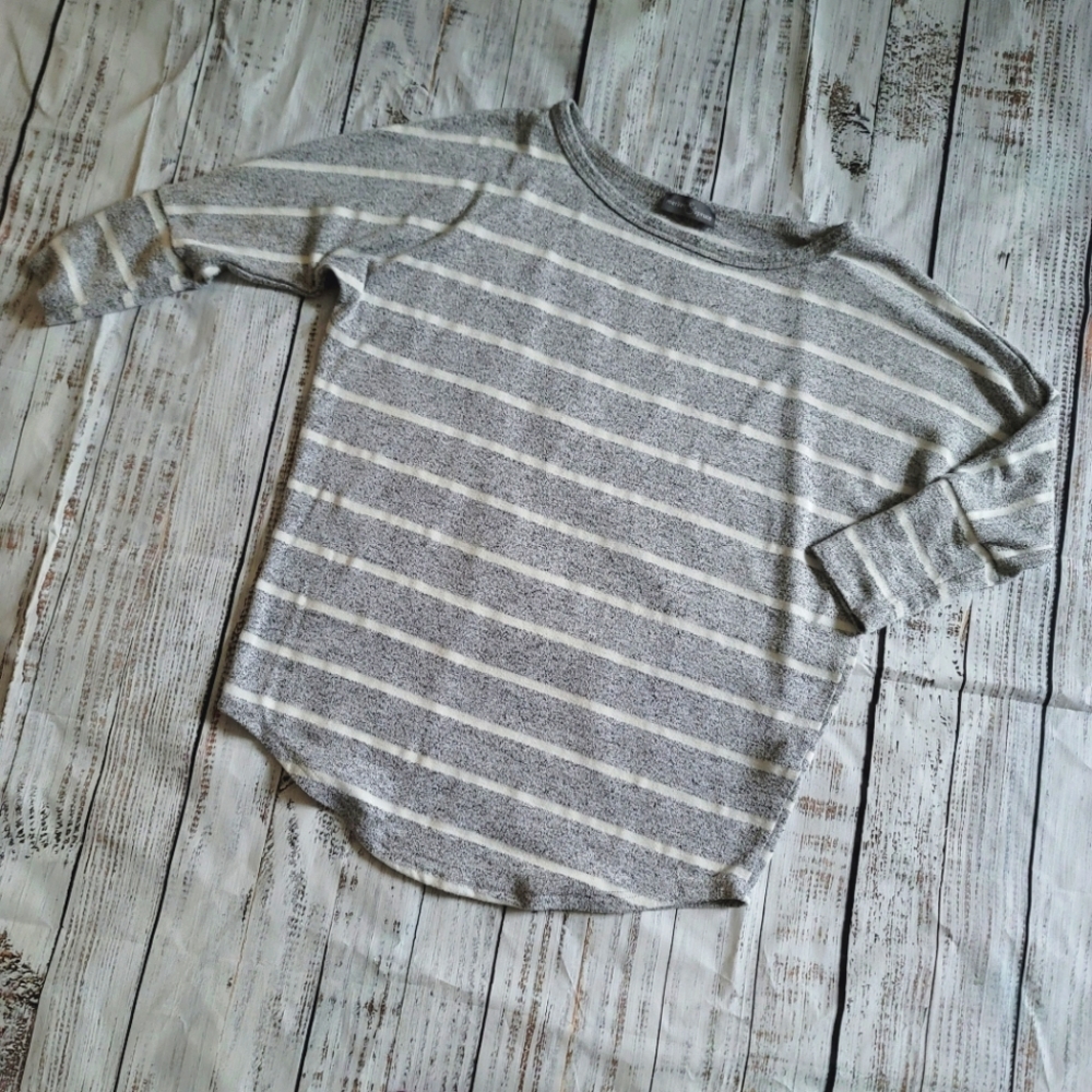 Market & Spruce White Black Top Women Size S Stripes